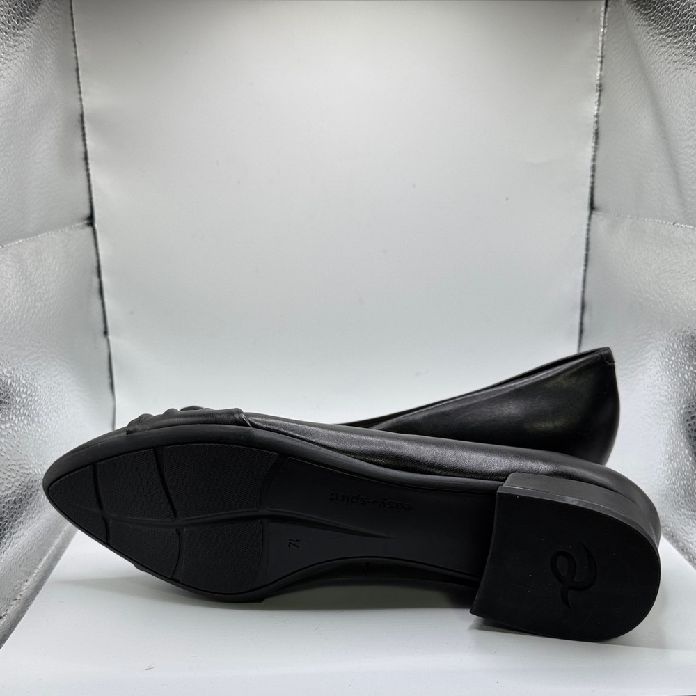 Easy Spirit Black Knot Detail Flats NWOT SZ 7.5 comfort work stylish - Picture 6 of 7